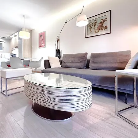 Eucalyptus - Ground Floor With Pool Near The Sea *